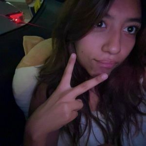 Meet your Posher, Lizet